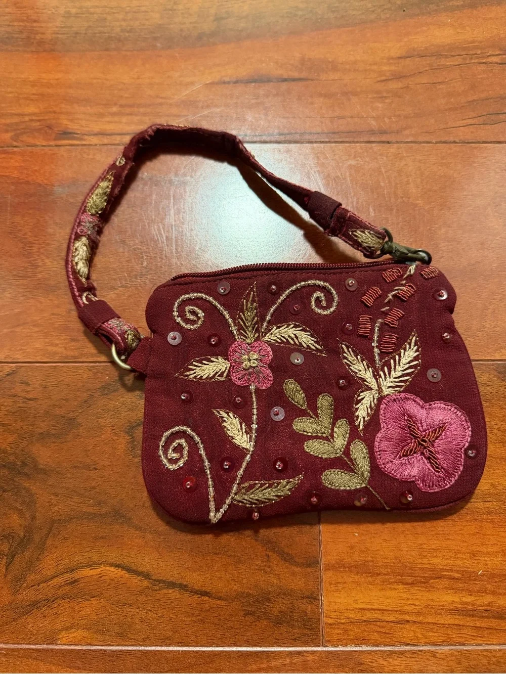 Vintage Express Small Maroon Embroidered Fabric Purse Wristlet Bag Beaded Floral